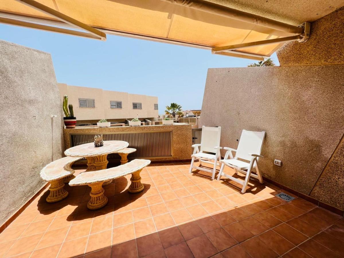 Apartamentos Vista Marina - El Medano Luaran gambar