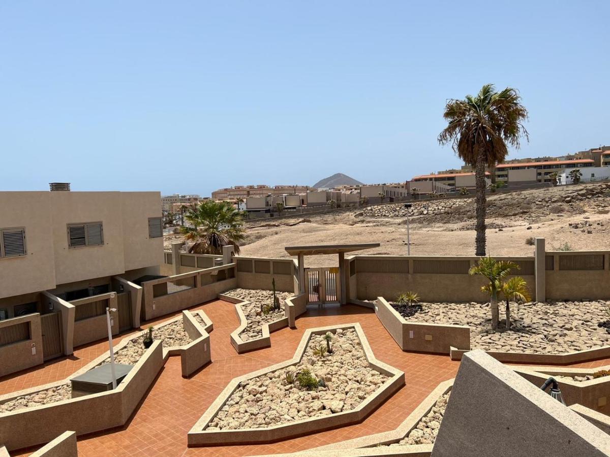 Apartamentos Vista Marina - El Medano Luaran gambar