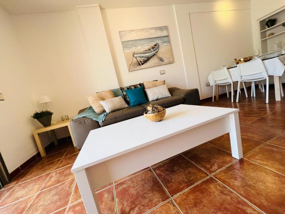 Apartamentos Vista Marina - El Medano Luaran gambar